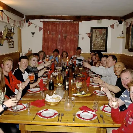 Chalet Chardons Hostel Hostel *