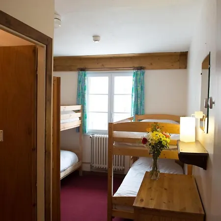 Chalet Chardons Hostel * Tignes